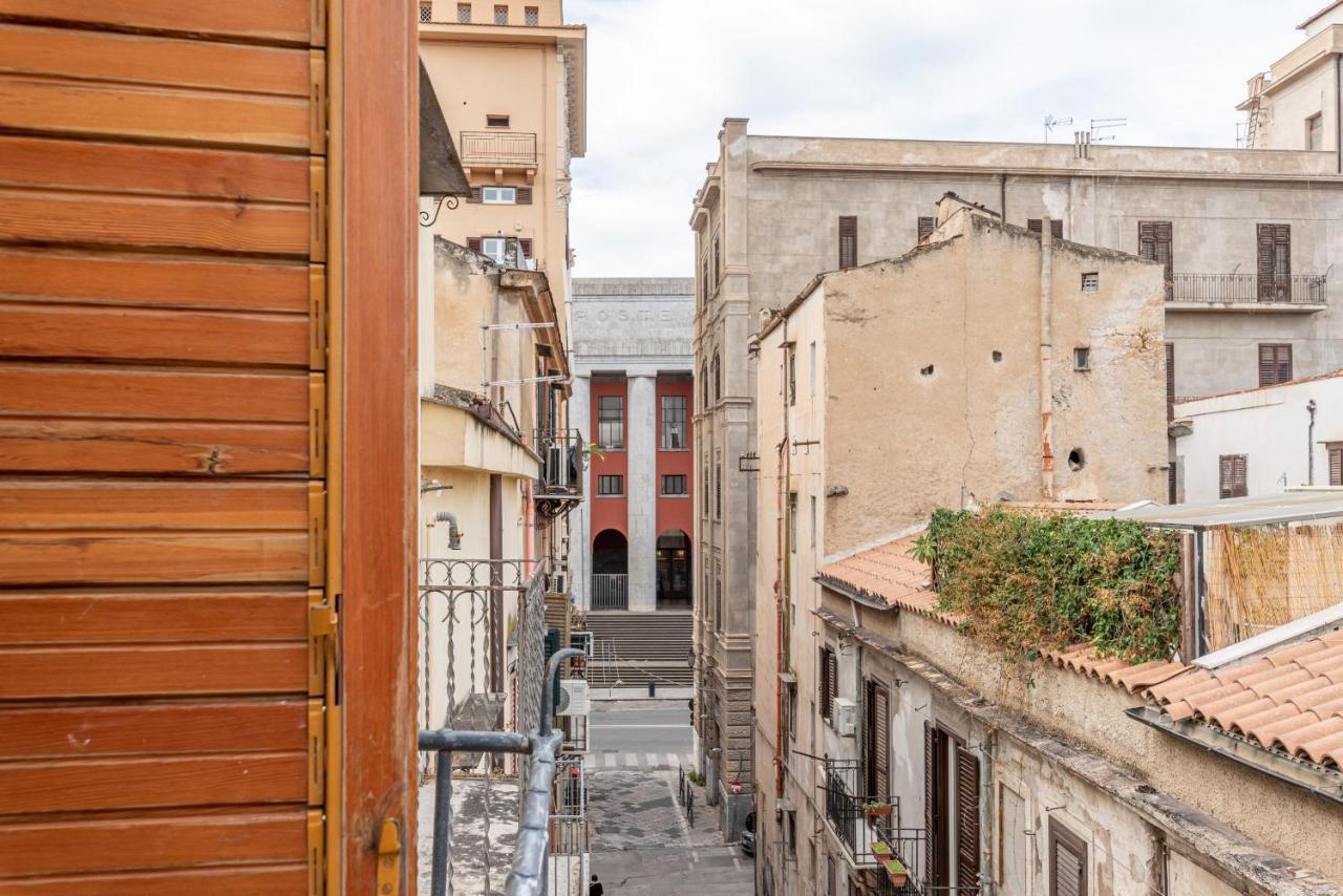 Casa Valverde In Centro Storico By Wonderful Italy Palerme Extérieur photo